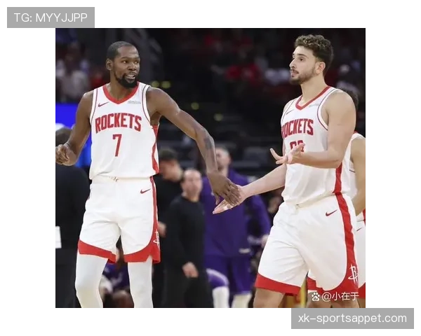 拉拽球衣犯规判罚标准到底如何判断球员是否越界用力？