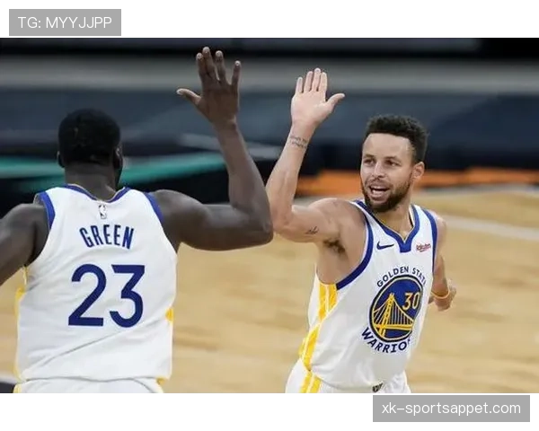 比尔场均30+分单打占比高效仍逊库里